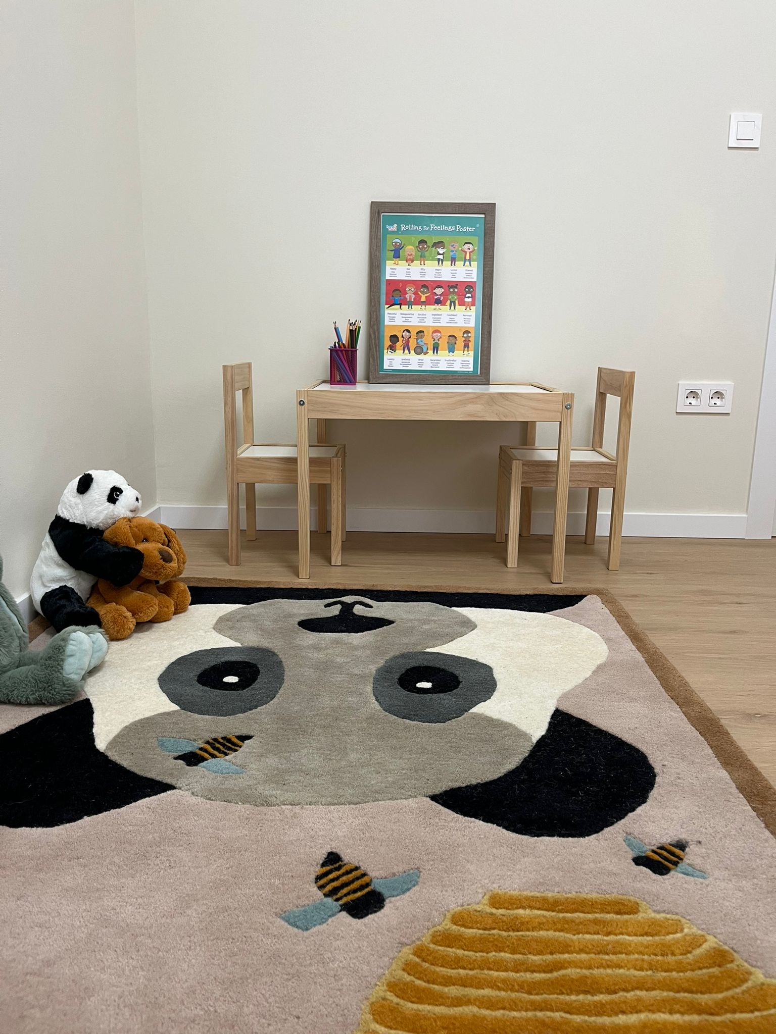 Warm and safe therapeutic space
